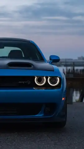 Car Wallpapers HD скриншот 6